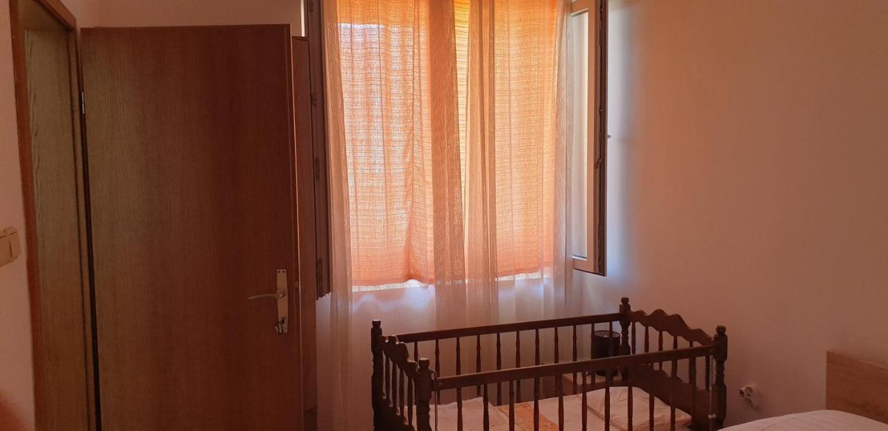 ילסה Apartments Pharia מראה חיצוני תמונה