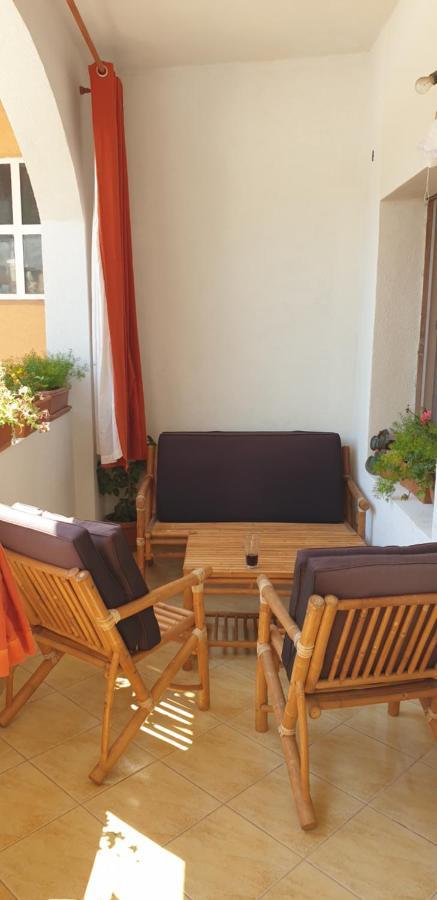 ילסה Apartments Pharia מראה חיצוני תמונה