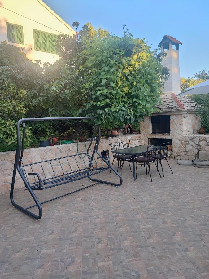 ילסה Apartments Pharia מראה חיצוני תמונה