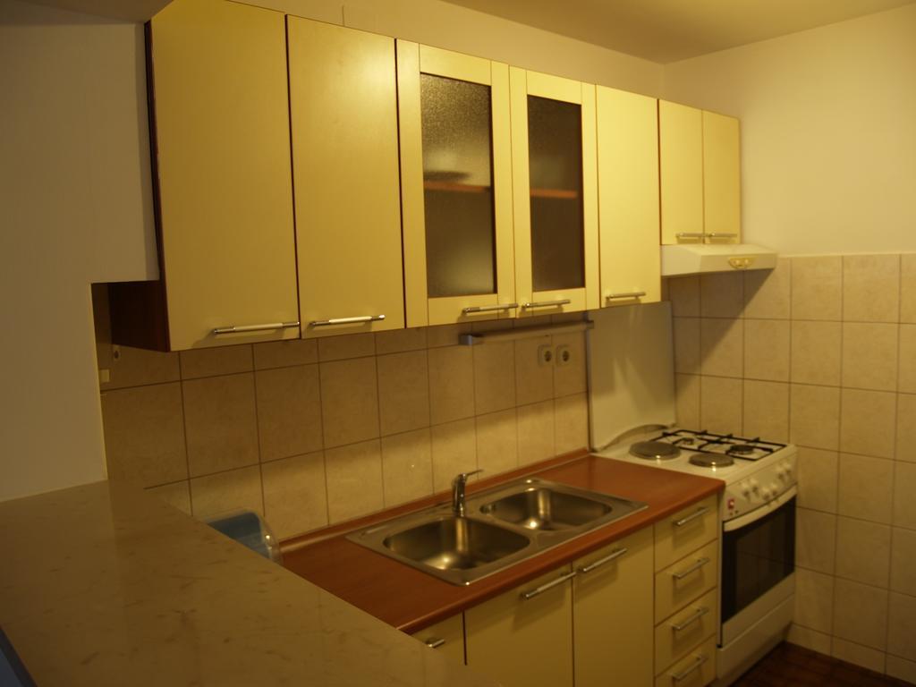ילסה Apartments Pharia חדר תמונה
