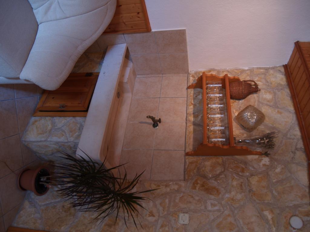 ילסה Apartments Pharia חדר תמונה